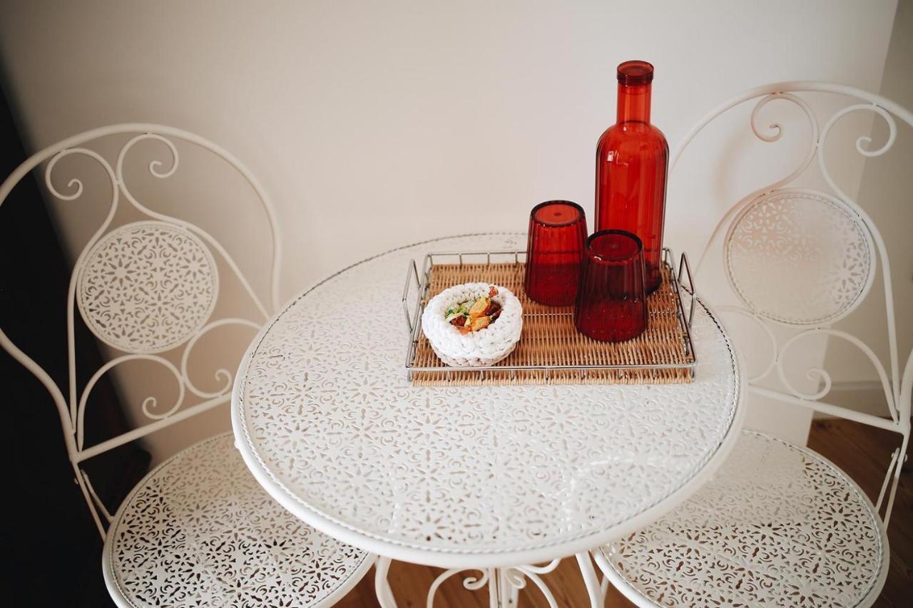 Le Home Rooms Lecce Bagian luar foto